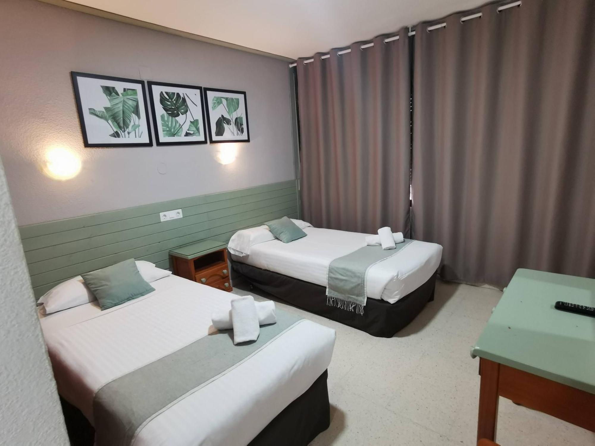 Hotel Costa Andaluza Мотриль Экстерьер фото